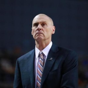 开云官方网站-卡莱尔&amp;萨博尼斯父子:跨越27年的情缘